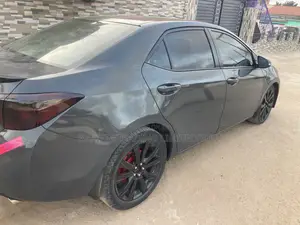 Toyota Corolla S 4dr Sedan (1.8L 4cyl CVT) 2015 Gray