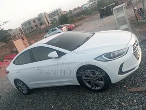 Hyundai Avante 2017 White