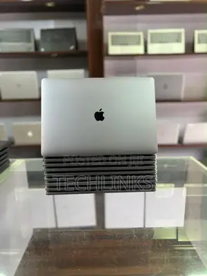 Laptop Apple MacBook Pro 2019 32GB Intel Core i9 SSD 1T