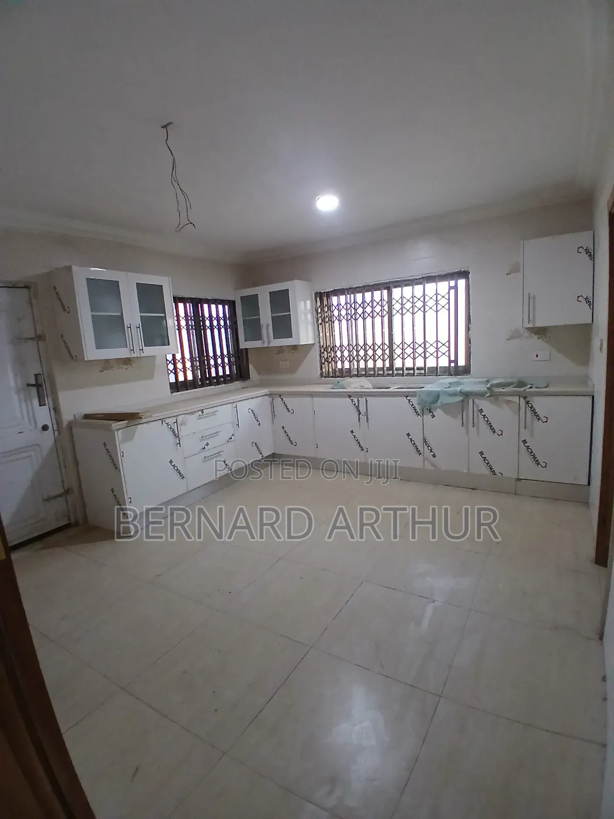 5bdrm Mansion in Bernard Agency, Amasaman for rent