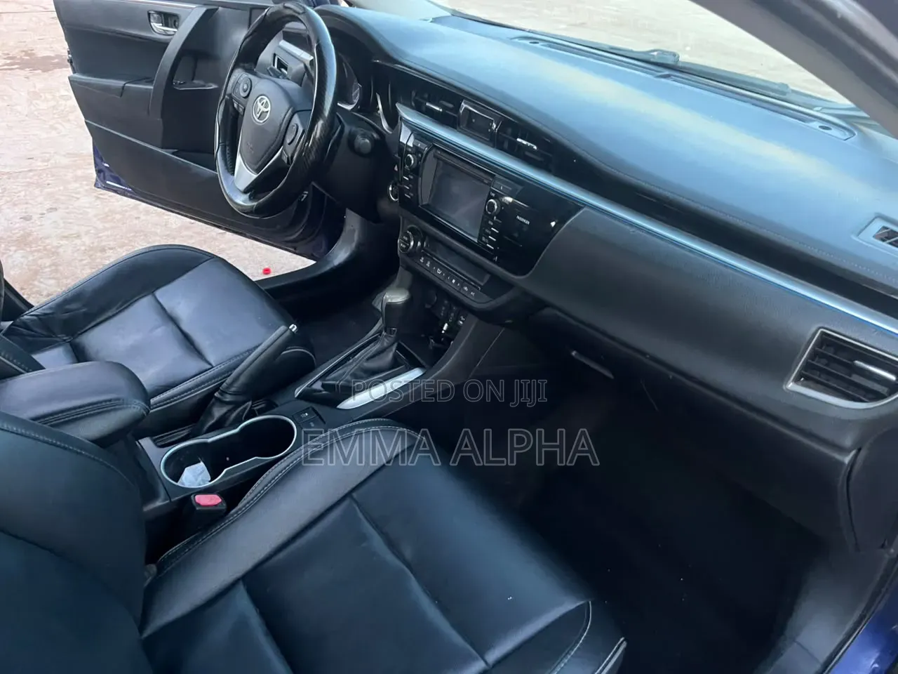 Toyota Corolla 2016 Blue