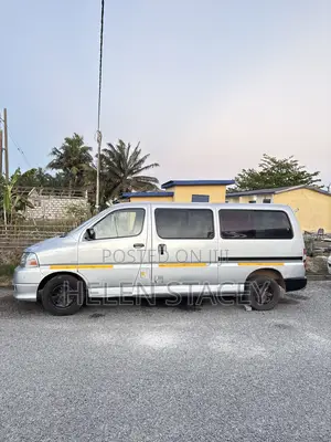 Toyota HiAce 2007 Silver