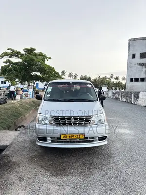 Toyota HiAce 2007 Silver