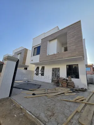 3bdrm Duplex in Spintex Road, Baatsona Total for sale