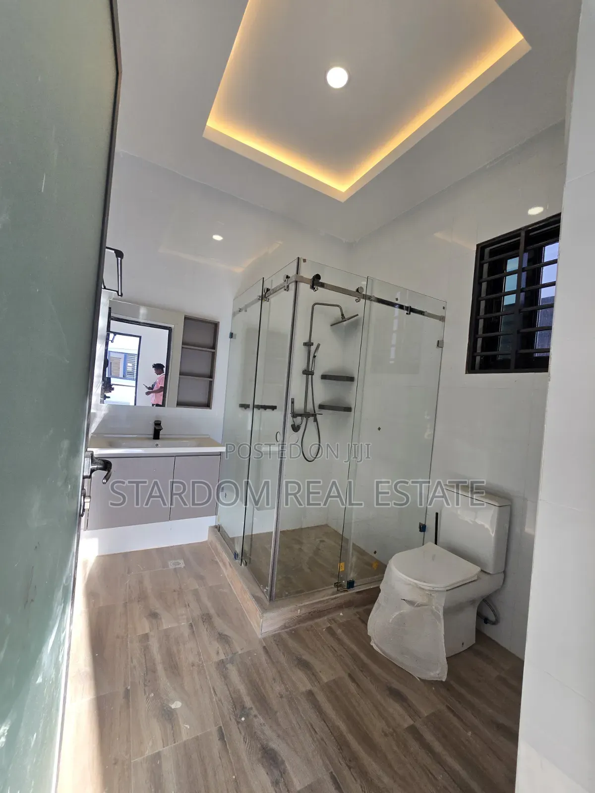 3bdrm Duplex in Spintex Road, Baatsona Total for sale