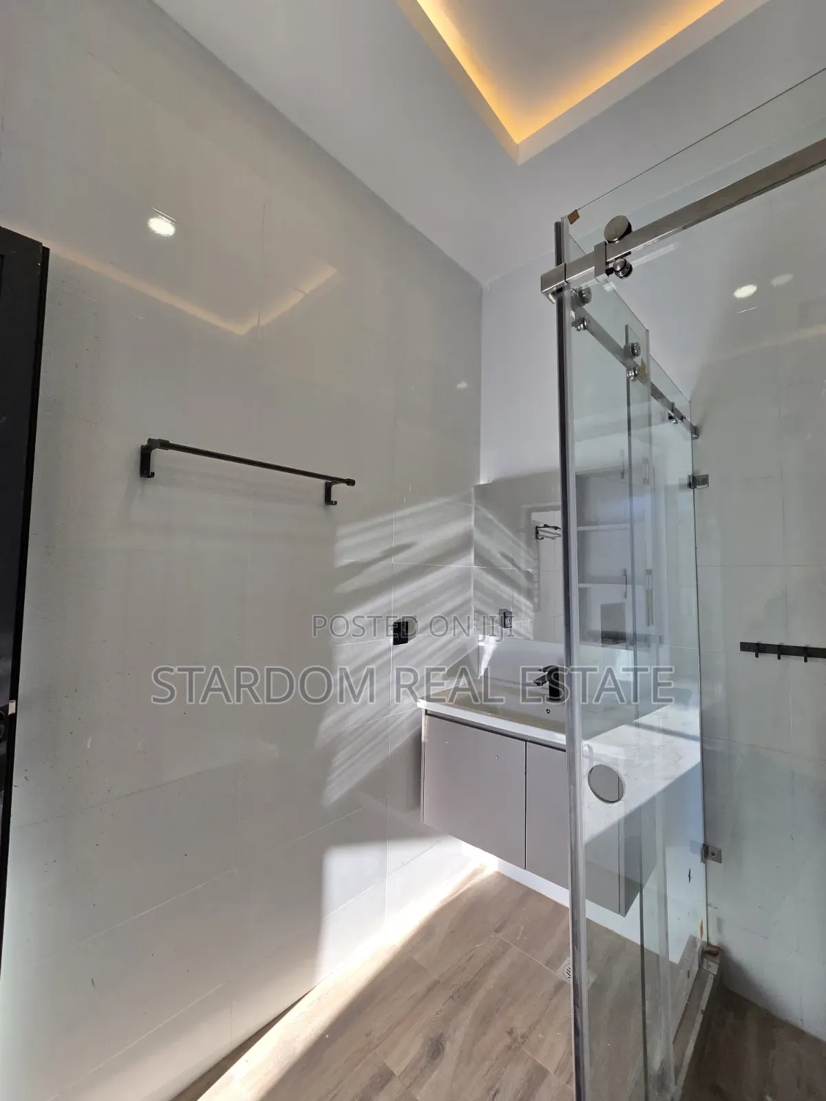 3bdrm Duplex in Spintex Road, Baatsona Total for sale
