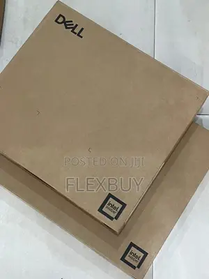 New Laptop Dell Precision 5560 32GB Intel Core i7 SSD 512GB
