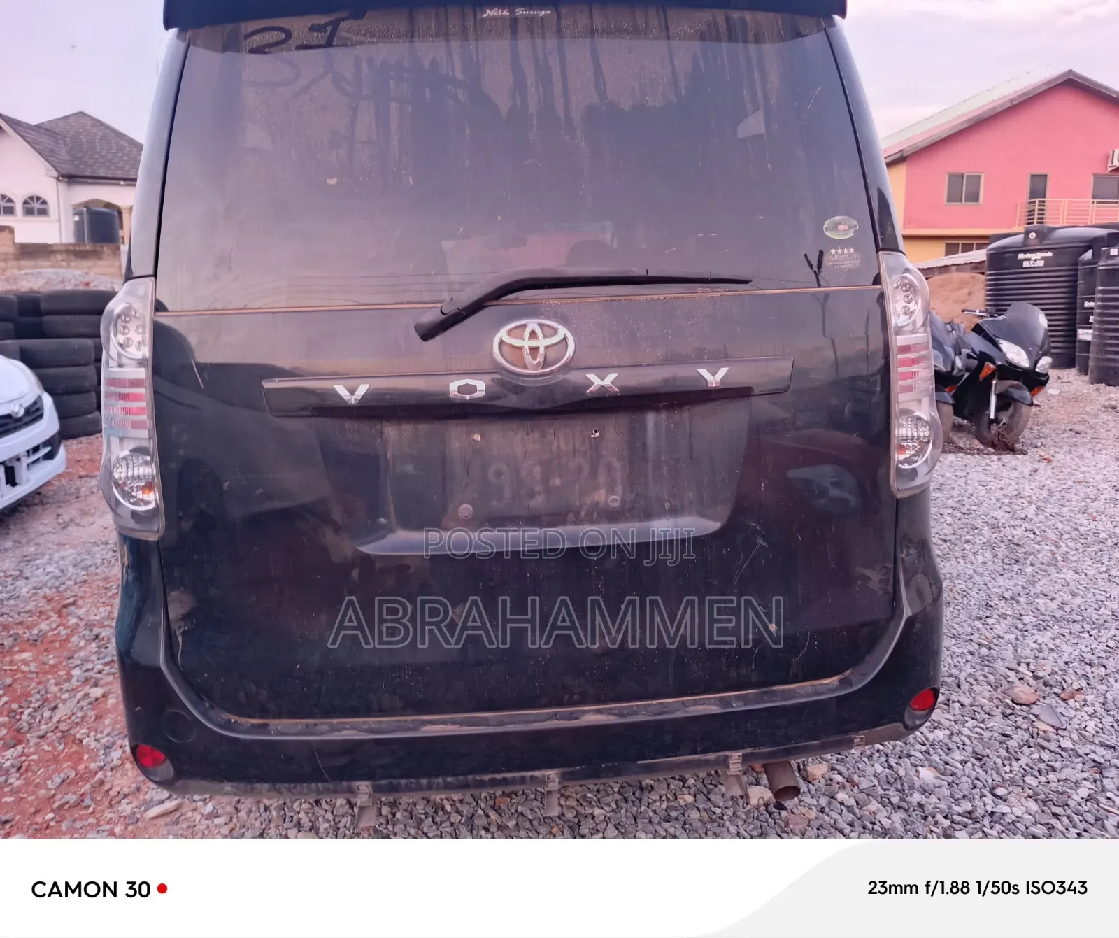 Toyota Voxy X 2WD 8-Seater 2011 Black