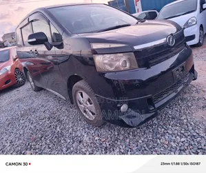 Toyota Voxy X 2WD 8-Seater 2011 Black