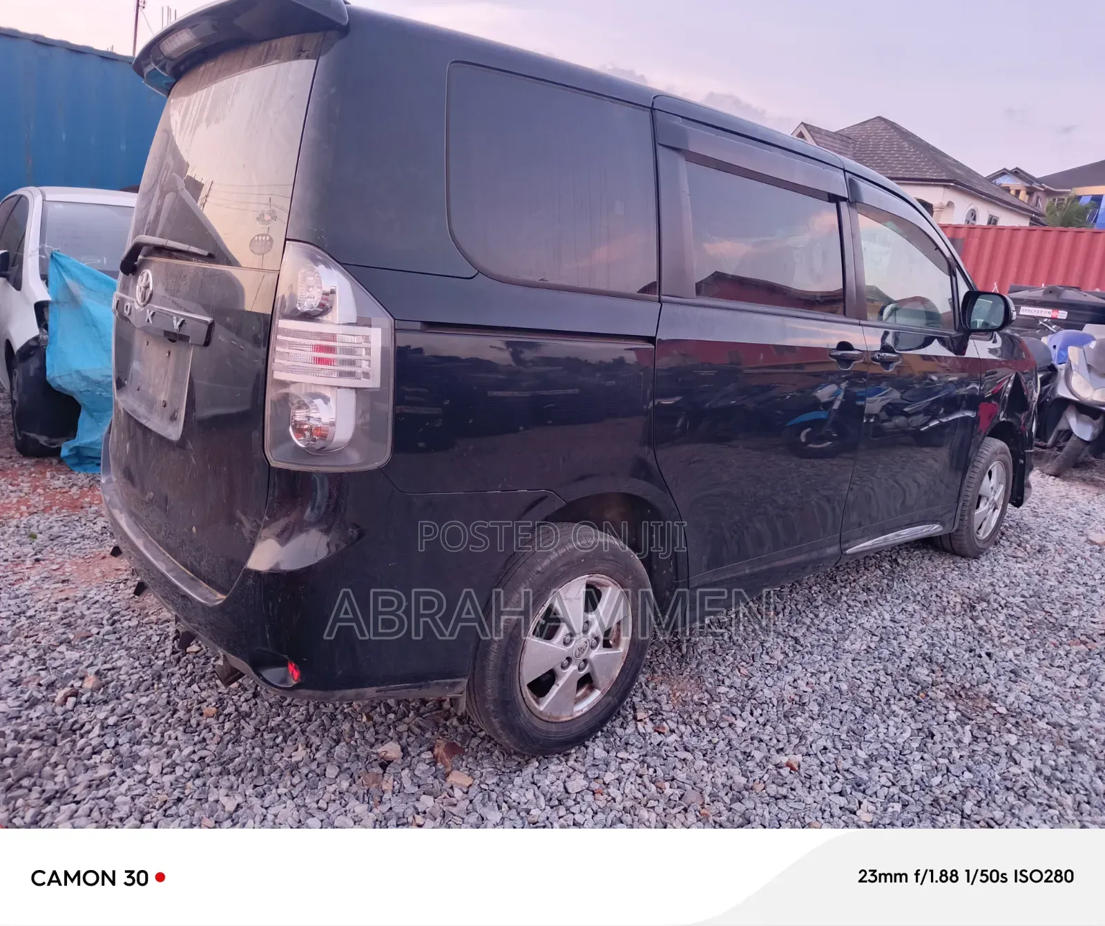 Toyota Voxy X 2WD 8-Seater 2011 Black