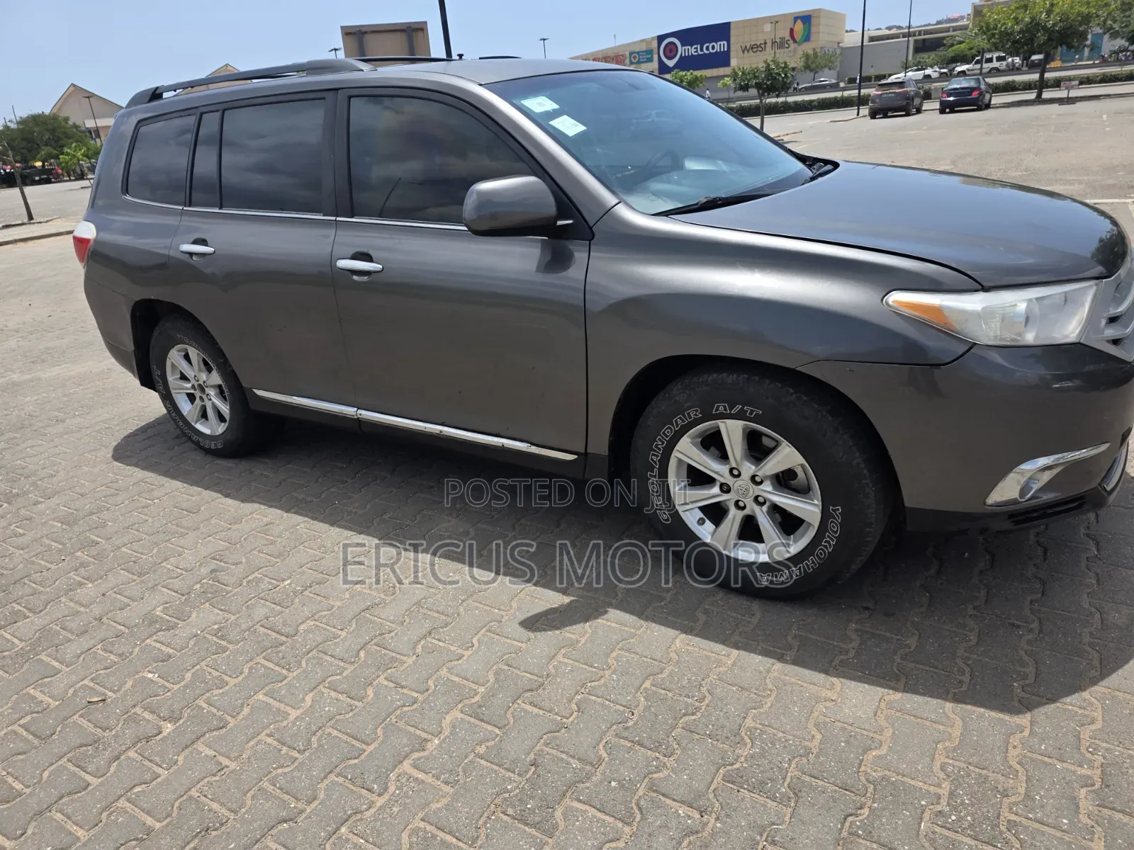 Toyota Highlander Limited 2011 Gray