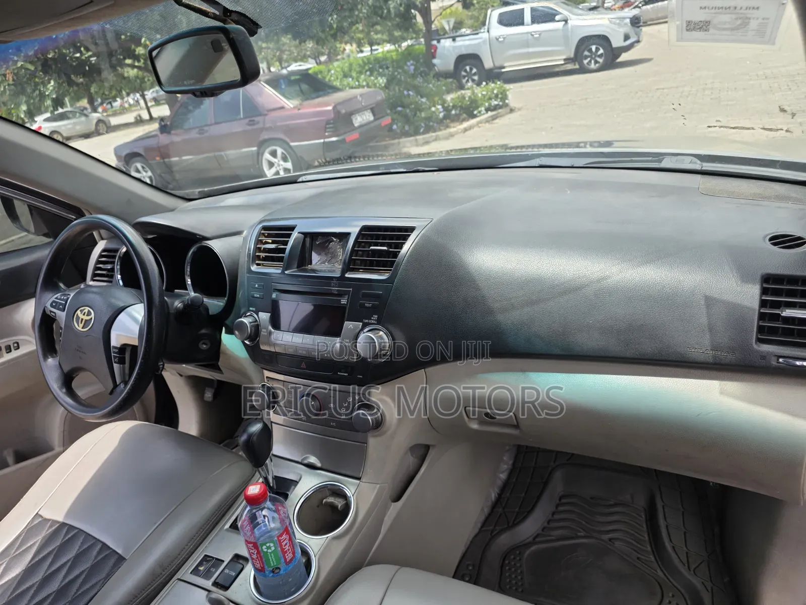 Toyota Highlander Limited 2011 Gray