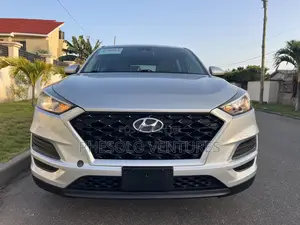 Hyundai Tucson SE FWD 2019 Silver