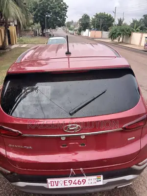 Hyundai Santa Fe 2019 Red