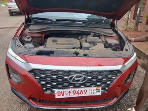 Hyundai Santa Fe 2019 Red
