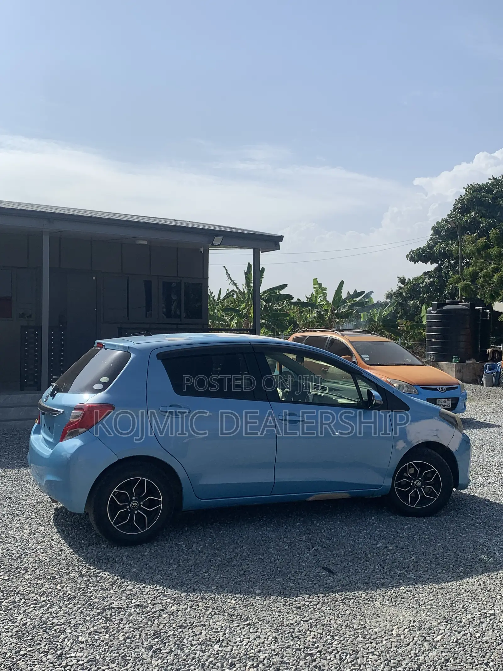 Toyota Vitz 2014 Blue