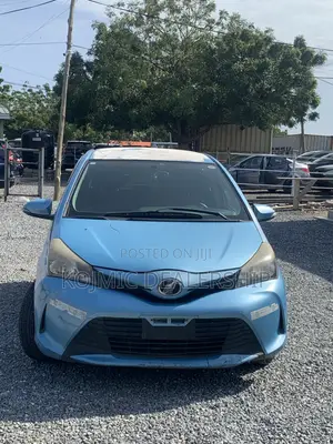 Toyota Vitz 2010 Blue