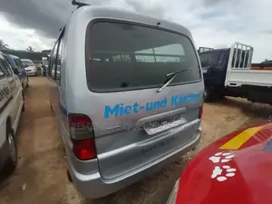 Toyota HiAce 2010 Silver