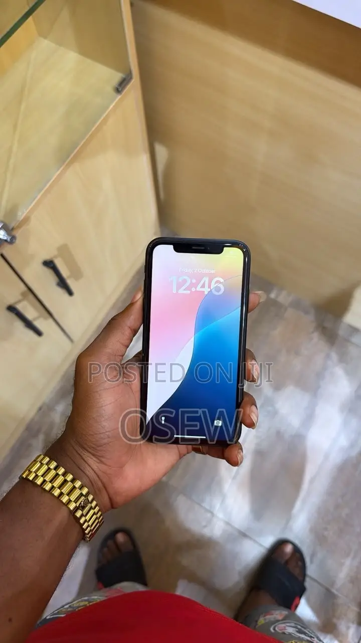 New Apple iPhone XR 64 GB Pink