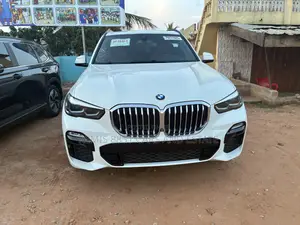 BMW X5 2021 White