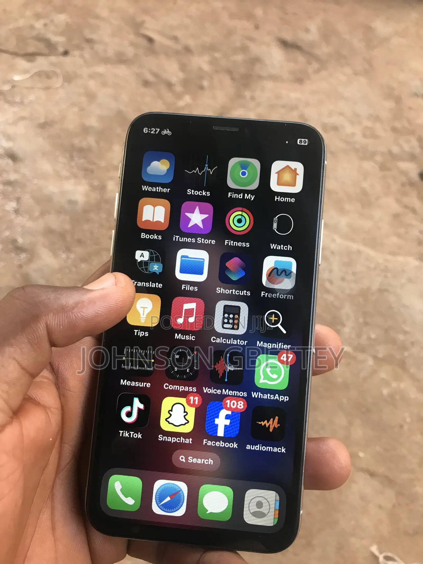 New Apple iPhone X 64 GB White