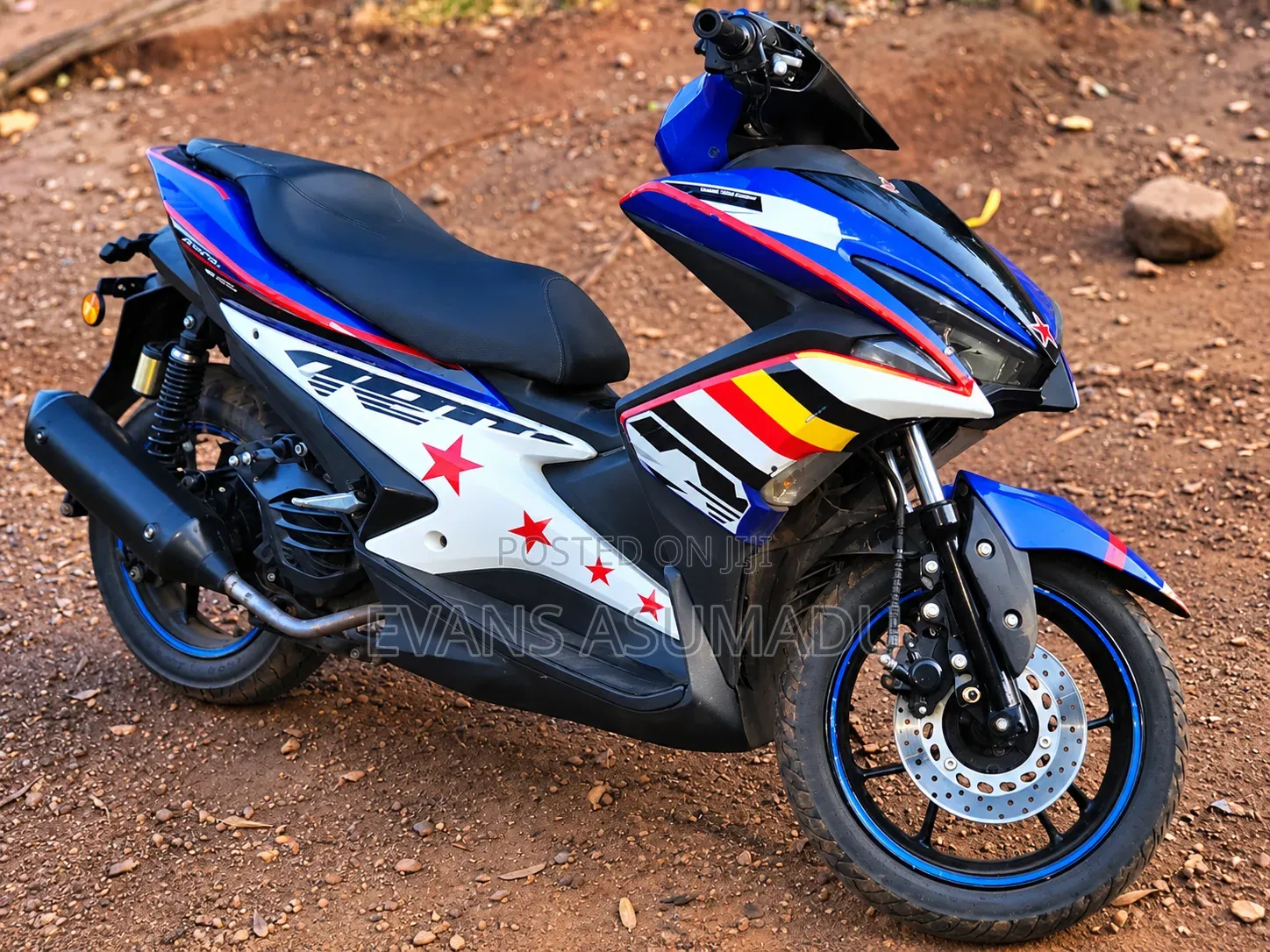 Yamaha Aerox 2022 Blue