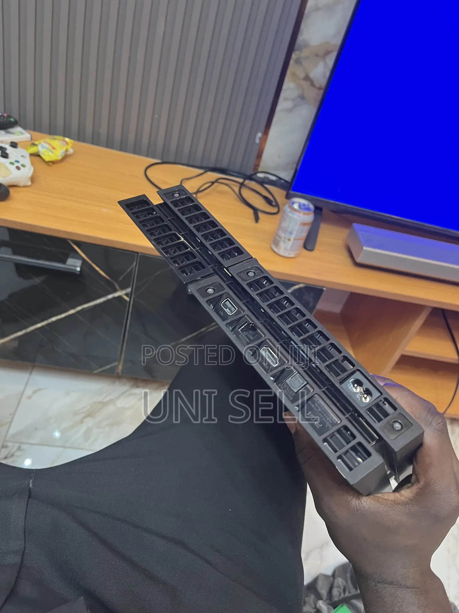Neat Ps 4 Console