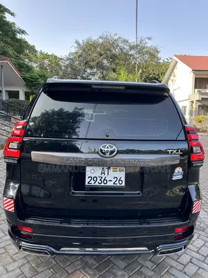 Toyota Land Cruiser Prado 2.7 i 2012 Black