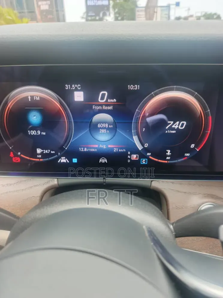 Mercedes-Benz E350 2023 Black