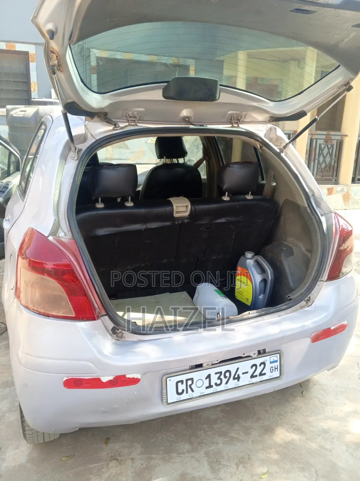 Toyota Vitz 2010 Gray