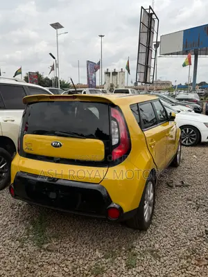 Kia Soul 2016 Yellow