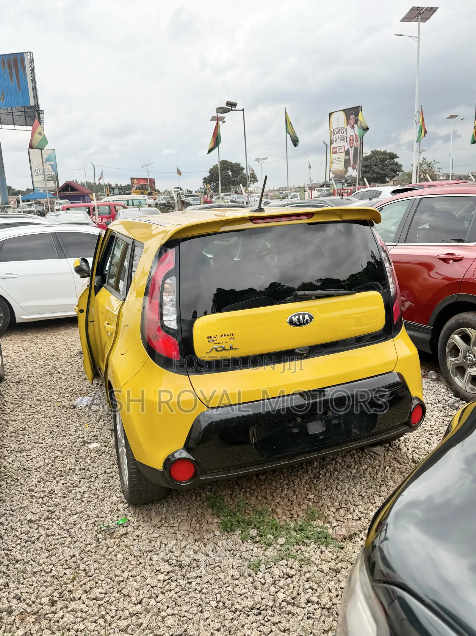 Kia Soul 2016 Yellow