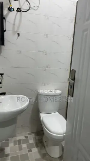 2bdrm Apartment in Lakeside for rent