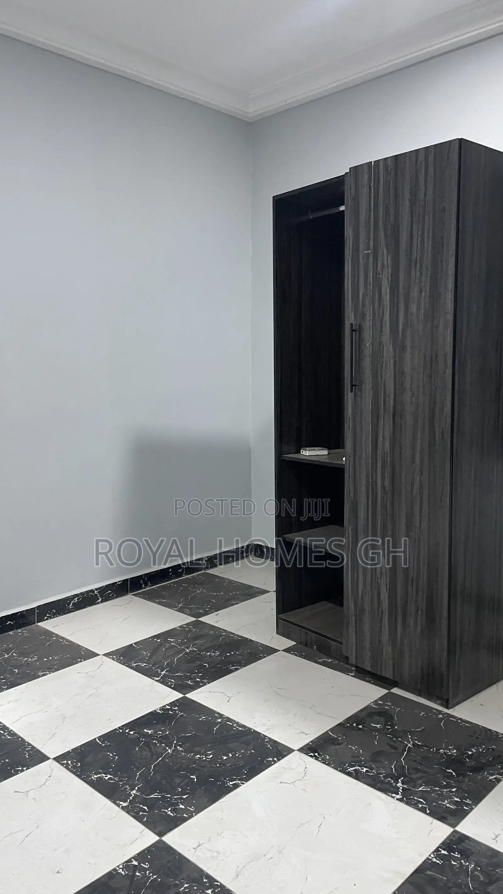 2bdrm Apartment in Lakeside for rent