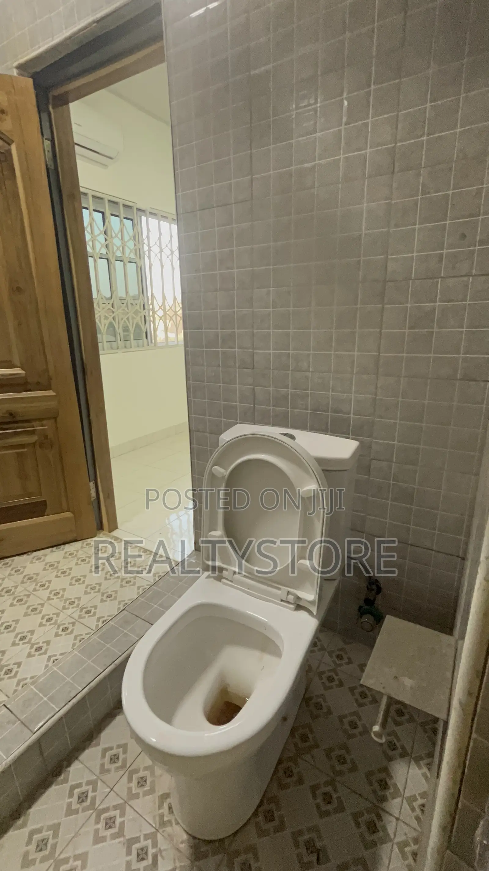 2bdrm Apartment in Agyemankata Estate, Accra Metropolitan for rent