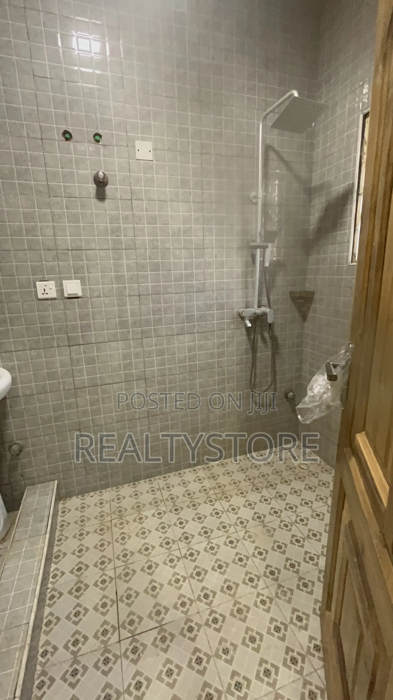 2bdrm Apartment in Agyemankata Estate, Accra Metropolitan for rent