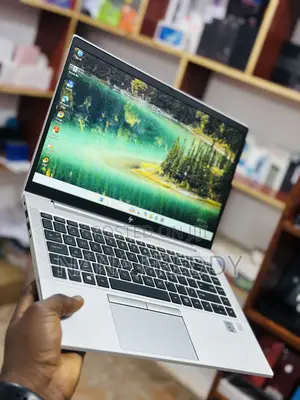 New Laptop HP EliteBook 840 G7 8GB Intel Core i5 SSD 512GB