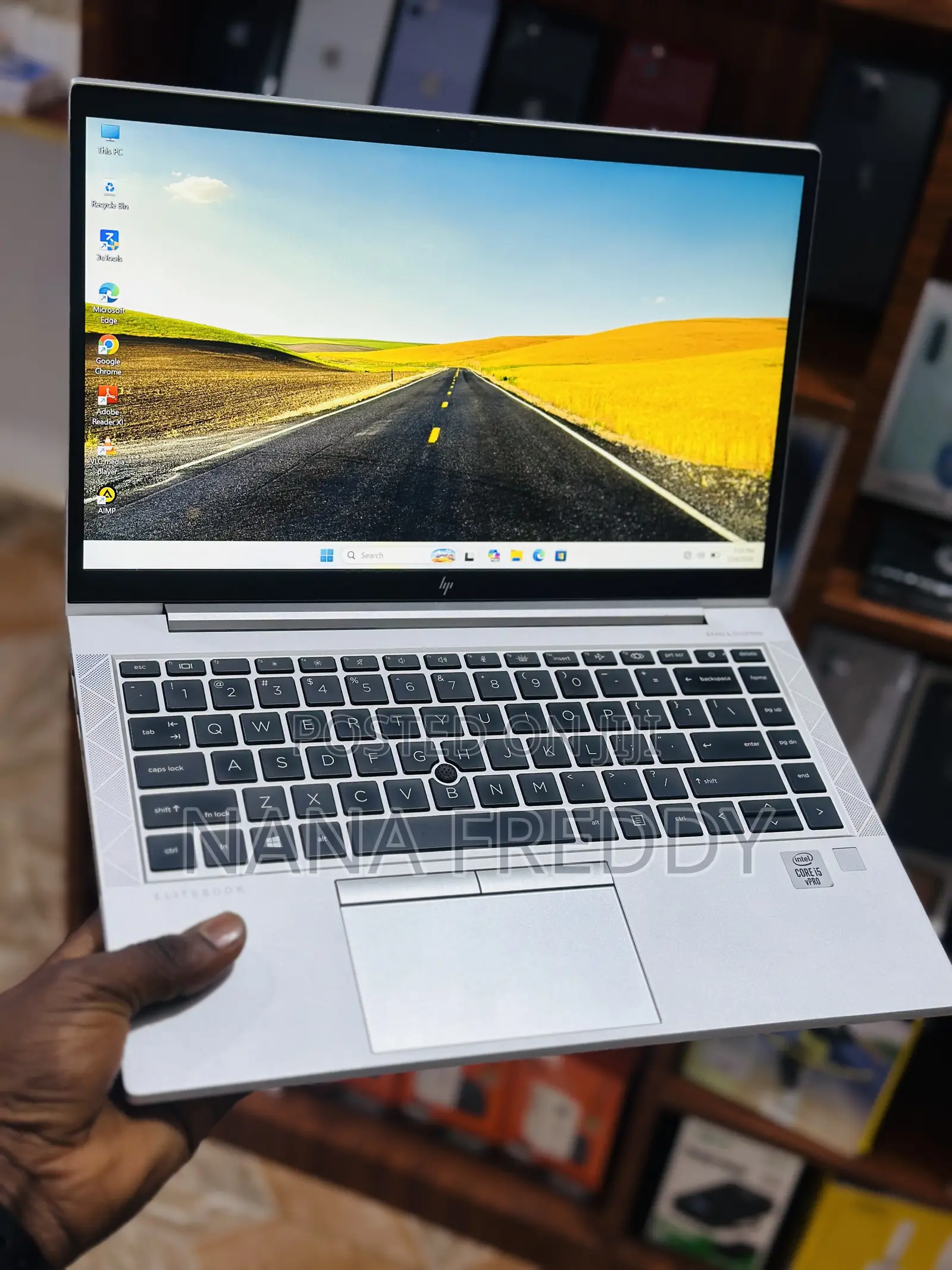 New Laptop HP EliteBook 840 G7 8GB Intel Core i5 SSD 512GB