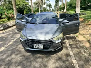 Hyundai Elantra Sport 2018 Red