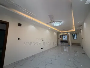 2bdrm Apartment in Lakeside for rent