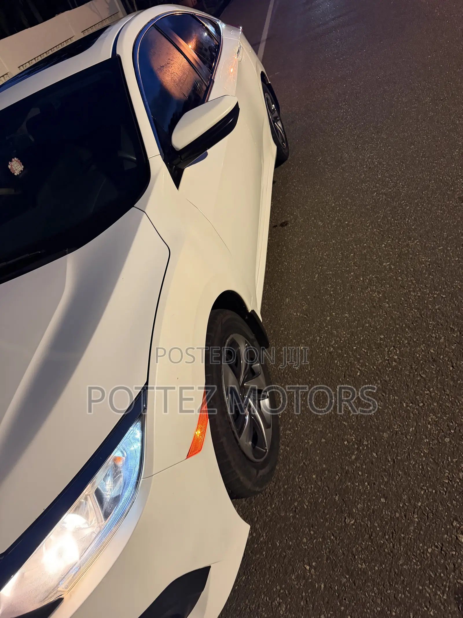 Honda Civic EX 4dr Sedan (2.0L 4cyl) 2017 White