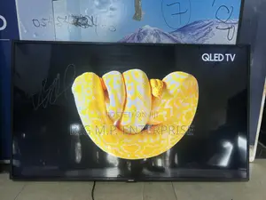 Samsung QLED 43 Inches Smart Digital Satellite. 4K UHD, Bluetooth. Etc