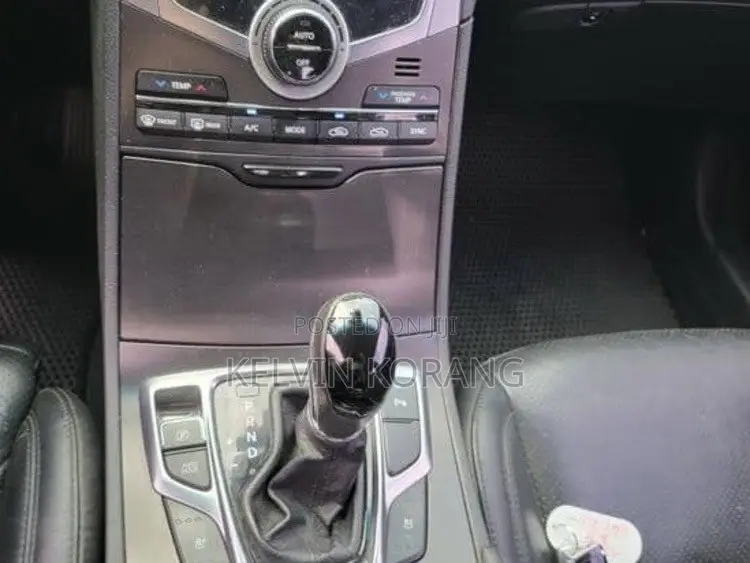 Hyundai Grandeur 2016 White