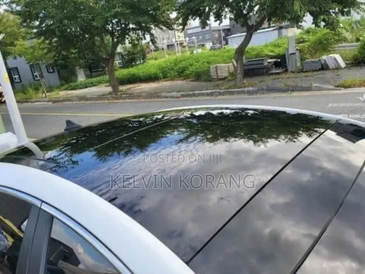 Hyundai Grandeur 2016 White