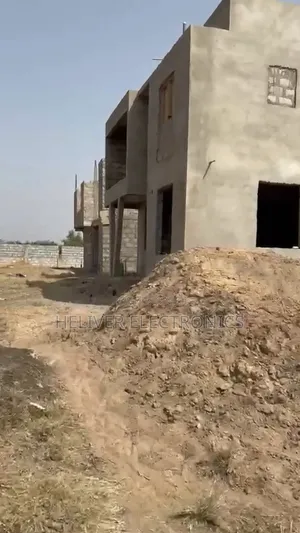 4bdrm House in East Traco, Nmai-Dzorn for sale