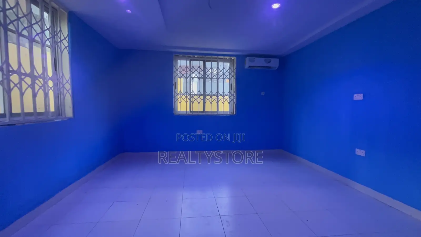 3bdrm House in Kwabenya Abuom Hills, Accra Metropolitan for rent