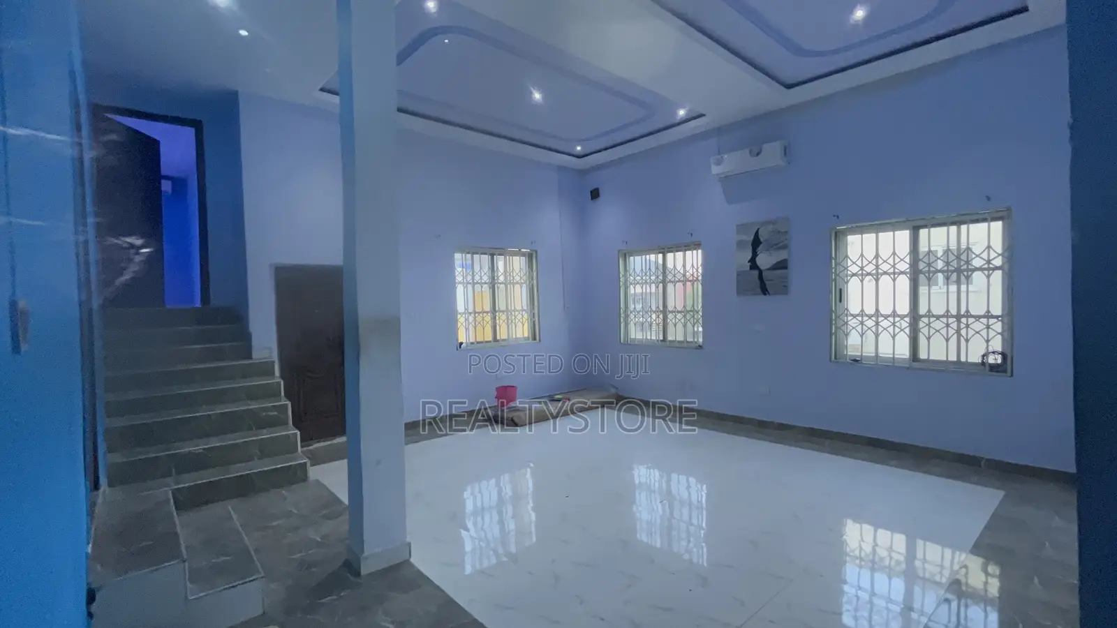 3bdrm House in Kwabenya Abuom Hills, Accra Metropolitan for rent