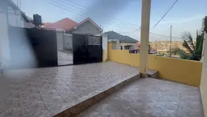 3bdrm House in Kwabenya Abuom Hills, Accra Metropolitan for rent