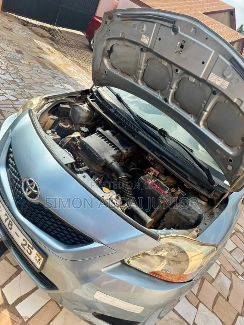 Toyota Belta 2012