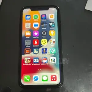 Apple iPhone 11 64 GB Black
